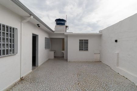 Casa para alugar com 142m², 2 quartos e 2 vagas Casa para alugar com 142m², 2 quartos e 2 vagasÁrea de Serviço