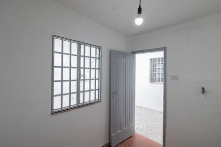 Casa para alugar com 142m², 2 quartos e 2 vagas Casa para alugar com 142m², 2 quartos e 2 vagasQuarto de Serviço