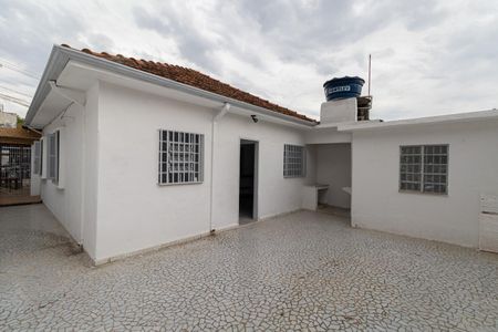 Casa para alugar com 142m², 2 quartos e 2 vagas Casa para alugar com 142m², 2 quartos e 2 vagasÁrea de Serviço