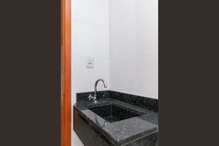 Apartamento para alugar com 70m², 2 quartos e sem vagaBanheiro