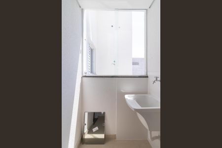 Apartamento para alugar com 70m², 2 quartos e sem vagaÁrea de Serviço