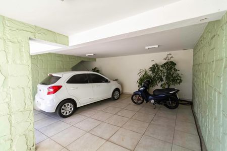 Casa à venda com 340m², 4 quartos e 4 vagasGaragem
