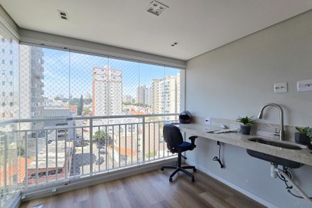 Apartamento à venda com 77m², 2 quartos e 1 vagaSacada