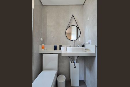 Apartamento à venda com 77m², 2 quartos e 1 vagaBanheiro da Suíte 2