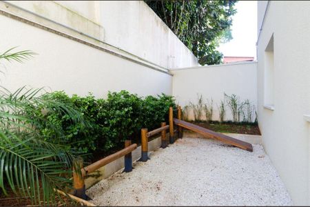 Apartamento à venda com 77m², 2 quartos e 1 vagaÁrea comum