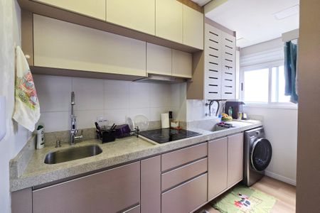 Apartamento à venda com 77m², 2 quartos e 1 vagaCozinha