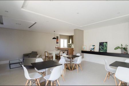 Apartamento à venda com 77m², 2 quartos e 1 vagaÁrea comum - Salão de festas