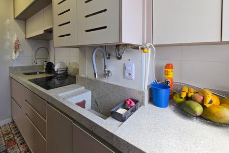 Apartamento à venda com 77m², 2 quartos e 1 vagaÁrea de Serviço