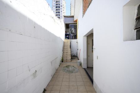 Casa para alugar com 160m², 2 quartos e 1 vagaQuintal