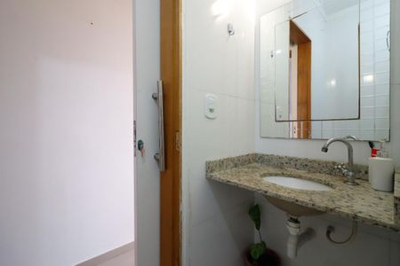 Casa de condomínio à venda com 96m², 2 quartos e 2 vagas Casa de condomínio à venda com 96m², 2 quartos e 2 vagasBanheiro