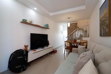Sala de casa de condomínio à venda com 2 quartos, 96m² em Vila Ré, São Paulo
