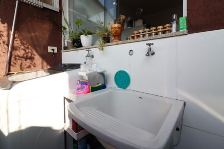 Casa de condomínio à venda com 96m², 2 quartos e 2 vagas Casa de condomínio à venda com 96m², 2 quartos e 2 vagasÁrea de Serviço