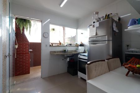 Casa de condomínio à venda com 96m², 2 quartos e 2 vagas Casa de condomínio à venda com 96m², 2 quartos e 2 vagasCozinha