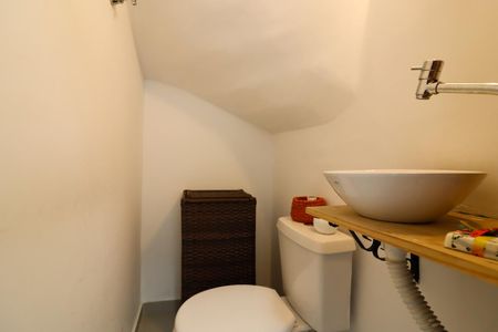 Casa de condomínio à venda com 96m², 2 quartos e 2 vagas Casa de condomínio à venda com 96m², 2 quartos e 2 vagasLavabo