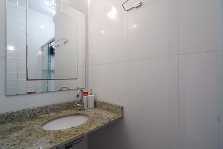 Casa de condomínio à venda com 96m², 2 quartos e 2 vagas Casa de condomínio à venda com 96m², 2 quartos e 2 vagasBanheiro