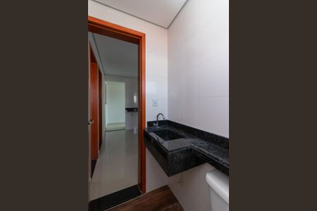 Apartamento para alugar com 69m², 2 quartos e sem vagaBanheiro