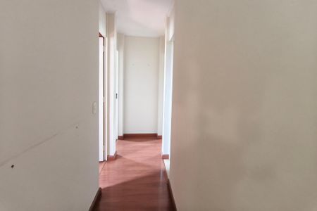 Apartamento à venda com 71m², 3 quartos e 1 vagaCorredor
