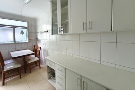 Apartamento à venda com 71m², 3 quartos e 1 vagaCozinha