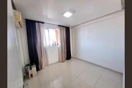 Apartamento à venda com 124m², 3 quartos e 2 vagas Apartamento à venda com 124m², 3 quartos e 2 vagasQuarto 2