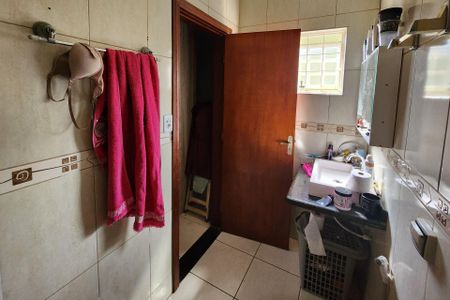 Casa para alugar com 140m², 3 quartos e 2 vagasBanheiro da Suíte