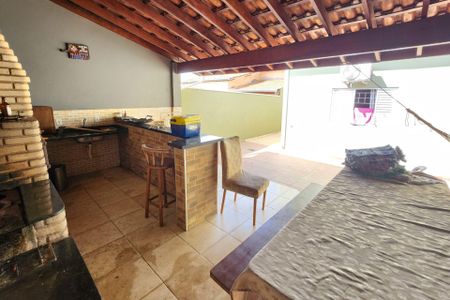 Casa para alugar com 140m², 3 quartos e 2 vagasChurrasqueira