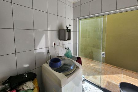 Casa para alugar com 140m², 3 quartos e 2 vagasLavanderia