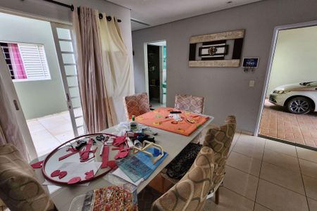 Casa para alugar com 140m², 3 quartos e 2 vagasSala de Jantar