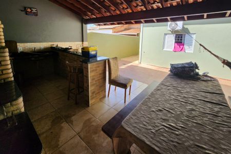 Casa para alugar com 140m², 3 quartos e 2 vagasChurrasqueira