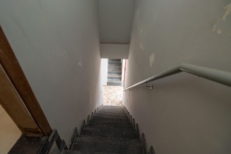 Apartamento para alugar com 37m², 1 quarto e 1 vagaEscada de acesso