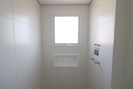 Apartamento à venda com 77m², 3 quartos e 2 vagasBanheiro 