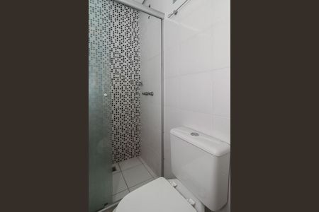 Casa à venda com 220m², 5 quartos e 5 vagasBanheiro 4 / Casa Fundos