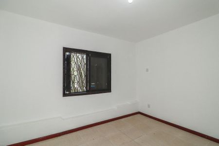 Casa à venda com 220m², 5 quartos e 5 vagasQuarto 2