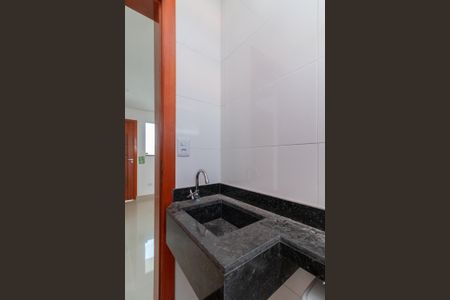 Apartamento para alugar com 70m², 2 quartos e sem vagaBanheiro