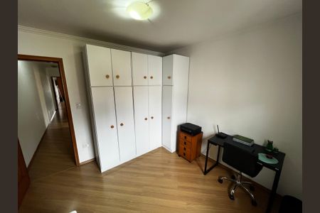 Casa à venda com 165m², 3 quartos e 2 vagas Casa à venda com 165m², 3 quartos e 2 vagasQuarto 2