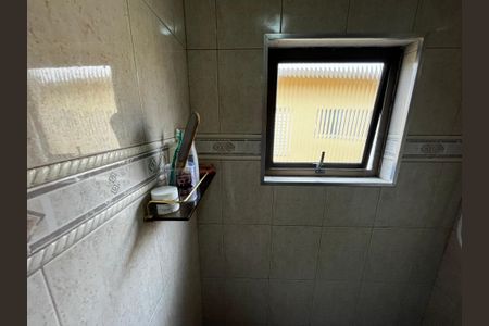 Casa à venda com 165m², 3 quartos e 2 vagas Casa à venda com 165m², 3 quartos e 2 vagasBanheiro da Suíte