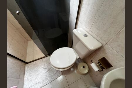 Casa à venda com 165m², 3 quartos e 2 vagas Casa à venda com 165m², 3 quartos e 2 vagasBanheiro da Suíte