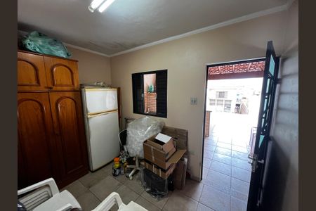 Casa à venda com 165m², 3 quartos e 2 vagas Casa à venda com 165m², 3 quartos e 2 vagasQuarto de Serviço