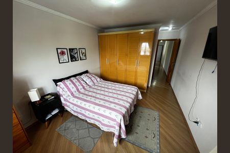 Casa à venda com 165m², 3 quartos e 2 vagas Casa à venda com 165m², 3 quartos e 2 vagasSuíte