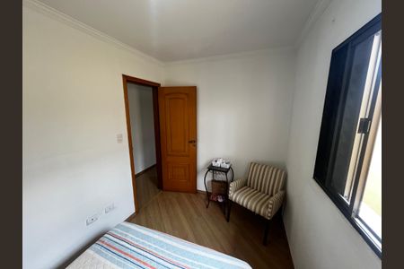 Casa à venda com 165m², 3 quartos e 2 vagas Casa à venda com 165m², 3 quartos e 2 vagasQuarto