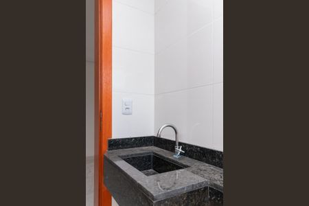 Apartamento para alugar com 70m², 3 quartos e sem vagaBanheiro