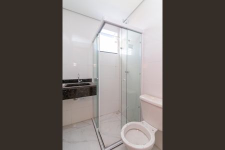 Apartamento para alugar com 68m², 2 quartos e sem vagaBanheiro