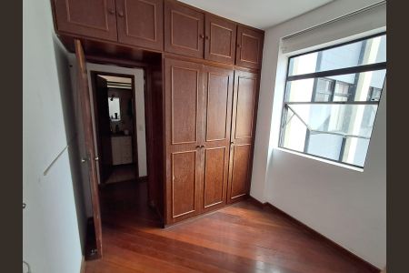 Apartamento à venda com 85m², 3 quartos e 1 vagaQuarto 2