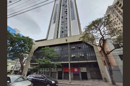 Apartamento à venda com 85m², 3 quartos e 1 vagaFachada