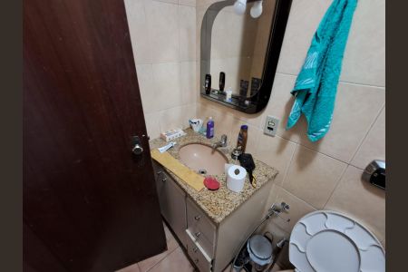 Apartamento à venda com 85m², 3 quartos e 1 vagaBanheiro 2