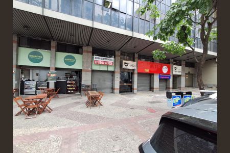 Apartamento à venda com 85m², 3 quartos e 1 vagaFachada