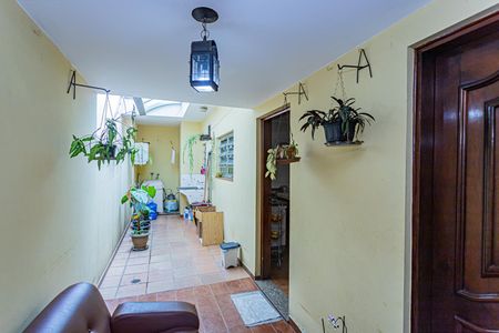 Casa para alugar com 330m², 5 quartos e 2 vagasÁrea de servico e entrada