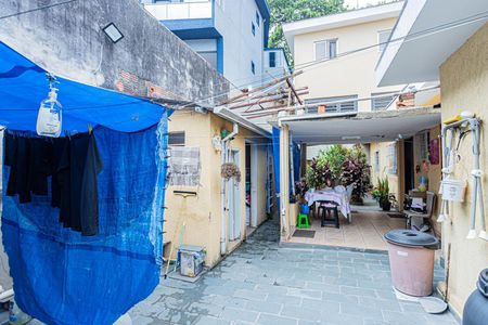 Casa para alugar com 330m², 5 quartos e 2 vagasQuintal