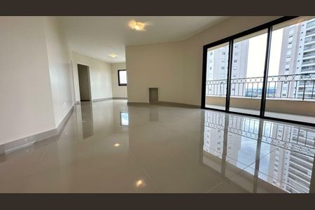 Apartamento à venda com 150m², 4 quartos e 4 vagas