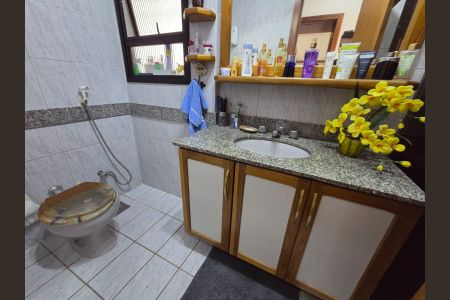 Apartamento à venda com 181m², 3 quartos e 2 vagasBanheiro Social