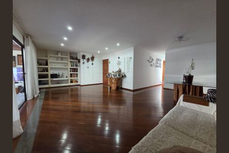 Apartamento à venda com 181m², 3 quartos e 2 vagasSala